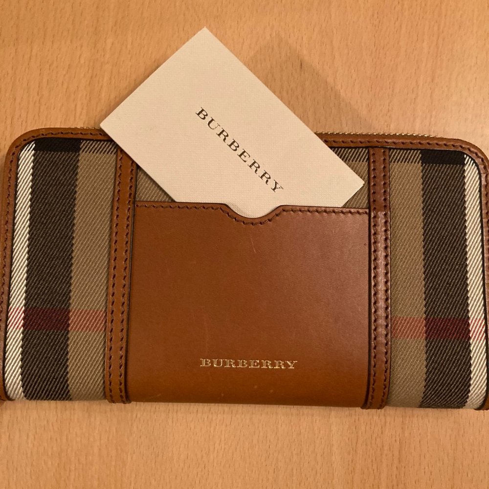 Burberry Leather Ziparound Wallet